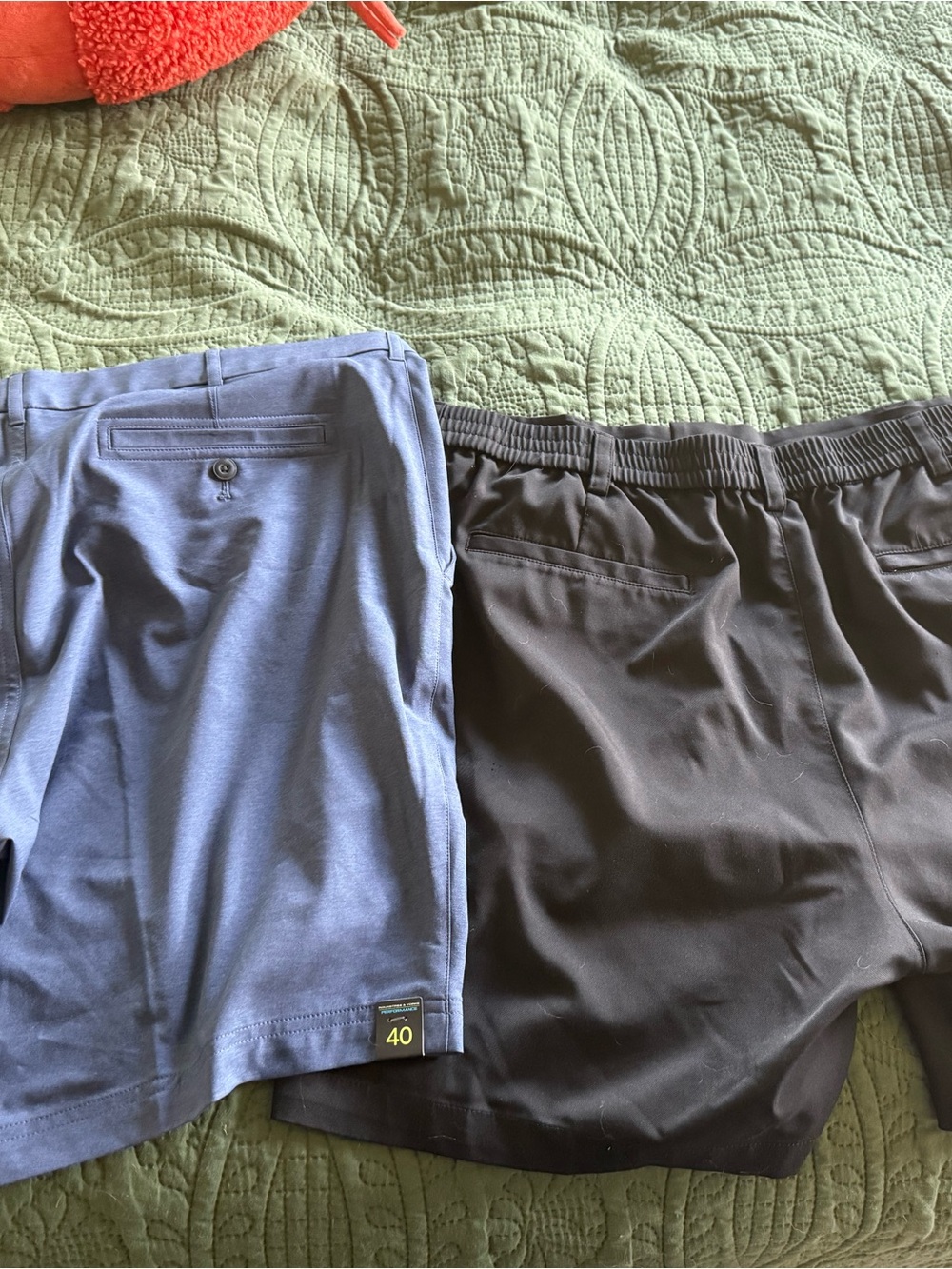 Men’s tech material Roundtree & Yorke 7” inseam size 40 shorts